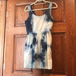 American Eagle tie dye dress WITH POCKETS